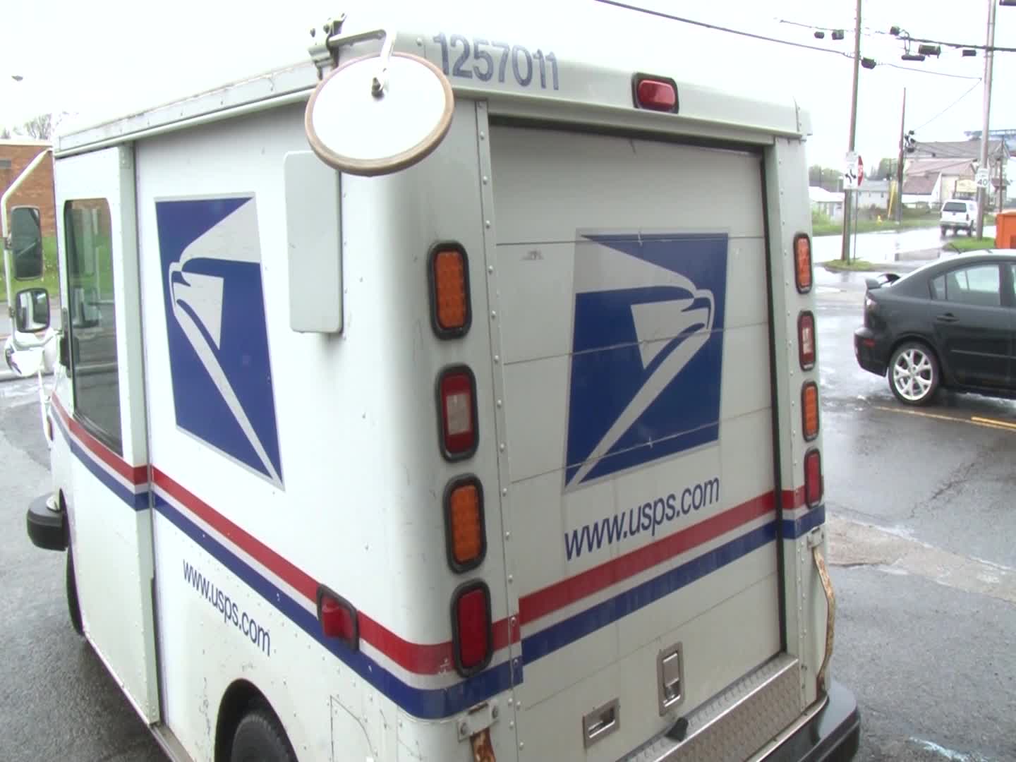 Thumbnail for the video titled "Virginia lawmakers want House and Senate leadership to include USPS in next relief package"