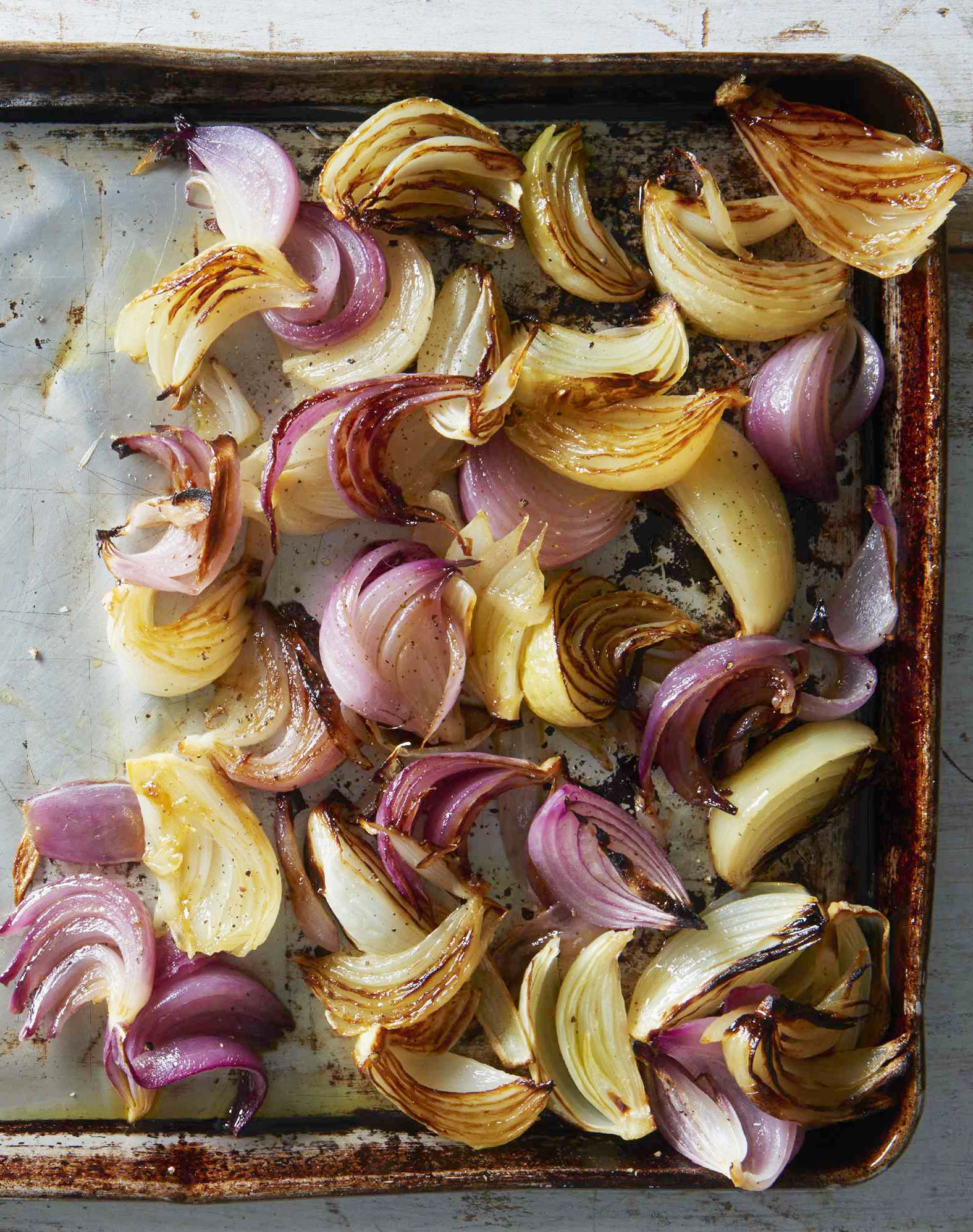 pan of roasted onions